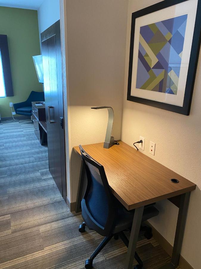 Holiday Inn Express & Suites Columbia-I-26 @ Harbison Blvd By Ihg Zewnętrze zdjęcie