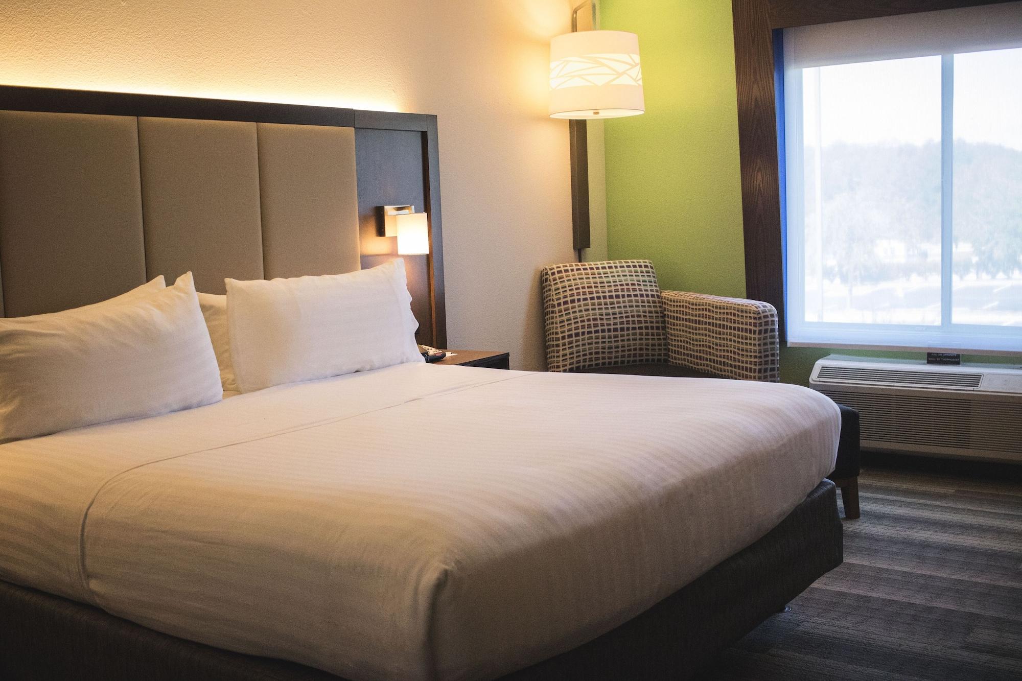 Holiday Inn Express & Suites Columbia-I-26 @ Harbison Blvd By Ihg Zewnętrze zdjęcie