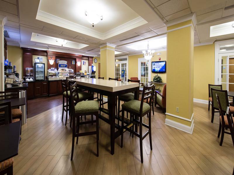 Holiday Inn Express & Suites Columbia-I-26 @ Harbison Blvd By Ihg Zewnętrze zdjęcie