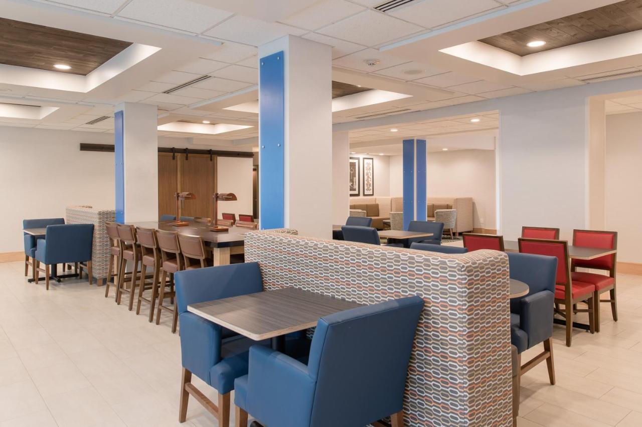 Holiday Inn Express & Suites Columbia-I-26 @ Harbison Blvd By Ihg Zewnętrze zdjęcie